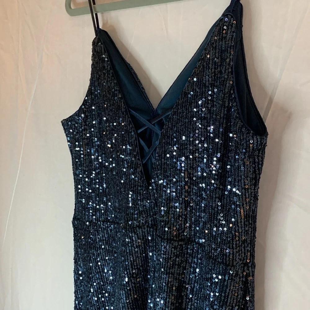 Elegant Navy Sequin Dress - Picture 4 of 10